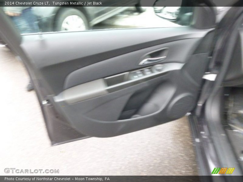 Tungsten Metallic / Jet Black 2014 Chevrolet Cruze LT