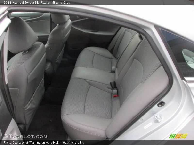Radiant Silver / Gray 2011 Hyundai Sonata SE
