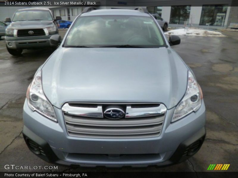 Ice Silver Metallic / Black 2014 Subaru Outback 2.5i