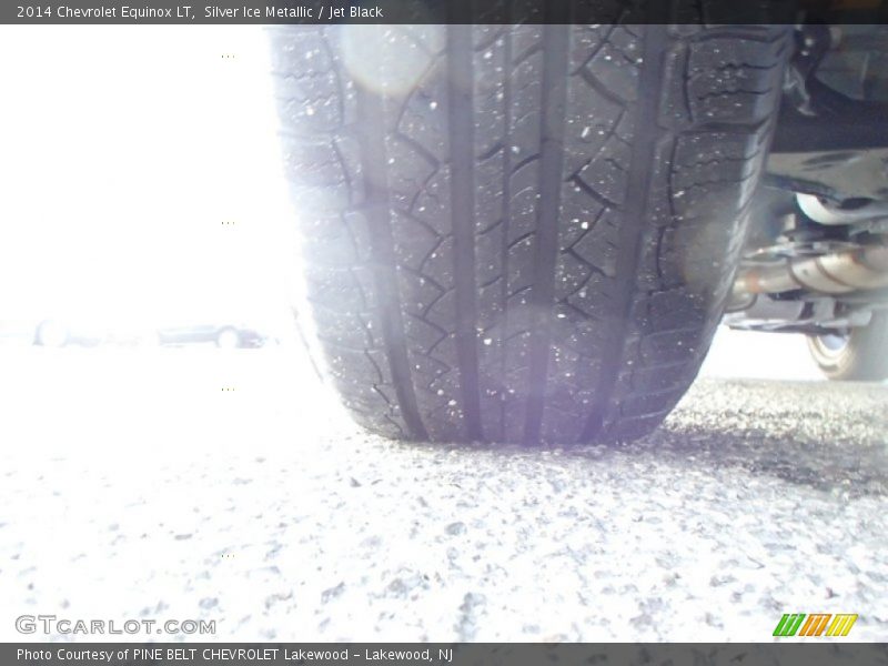 Silver Ice Metallic / Jet Black 2014 Chevrolet Equinox LT