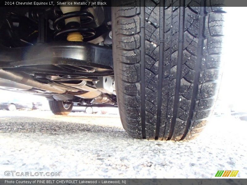 Silver Ice Metallic / Jet Black 2014 Chevrolet Equinox LT