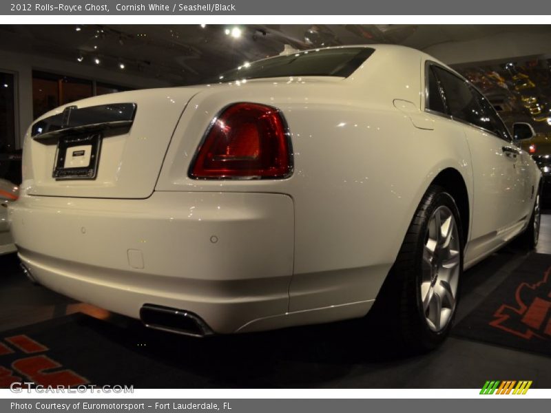Cornish White / Seashell/Black 2012 Rolls-Royce Ghost