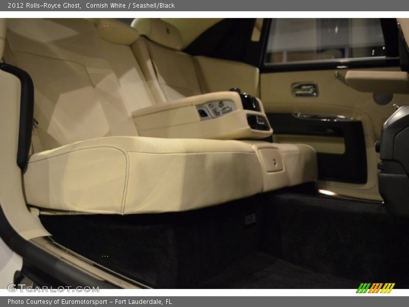 Cornish White / Seashell/Black 2012 Rolls-Royce Ghost