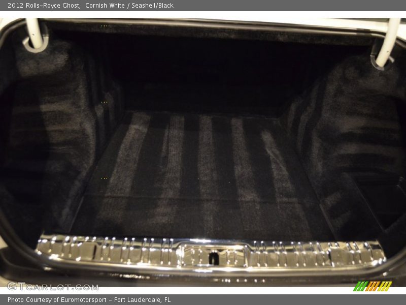 Cornish White / Seashell/Black 2012 Rolls-Royce Ghost
