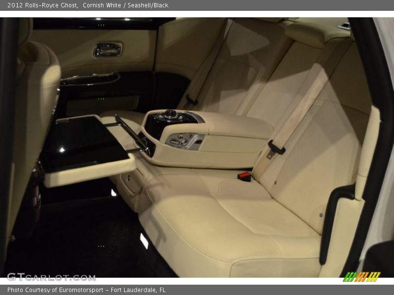 Cornish White / Seashell/Black 2012 Rolls-Royce Ghost