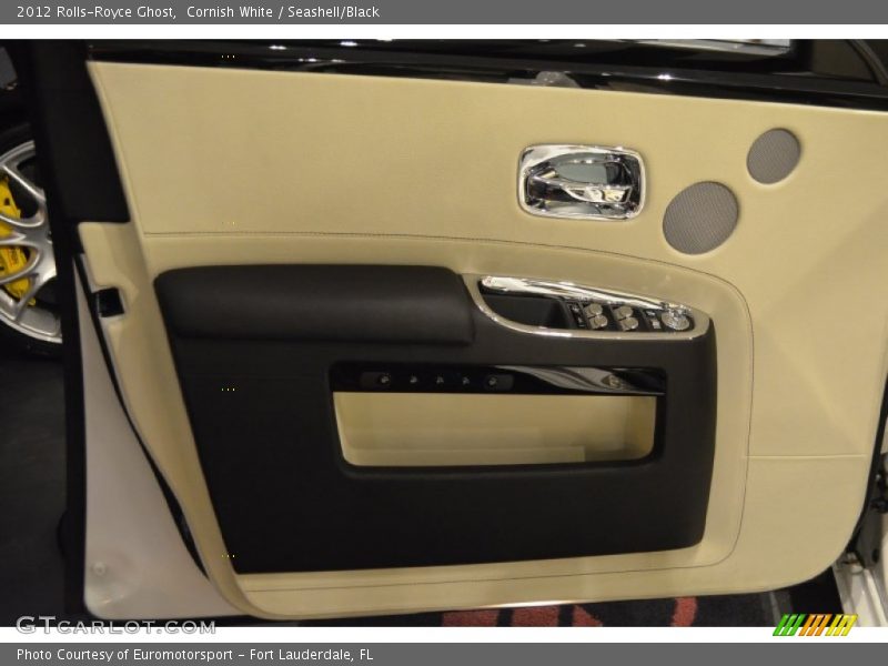 Cornish White / Seashell/Black 2012 Rolls-Royce Ghost