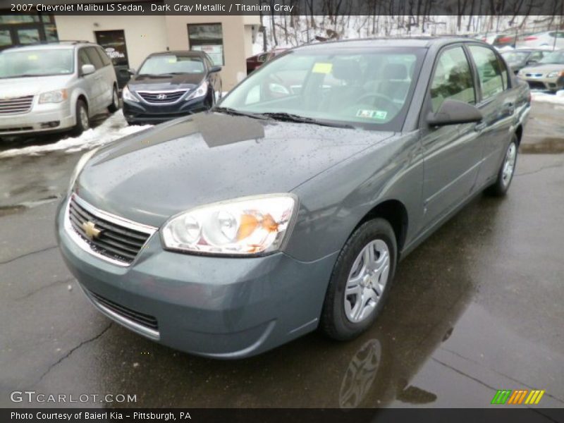 Front 3/4 View of 2007 Malibu LS Sedan