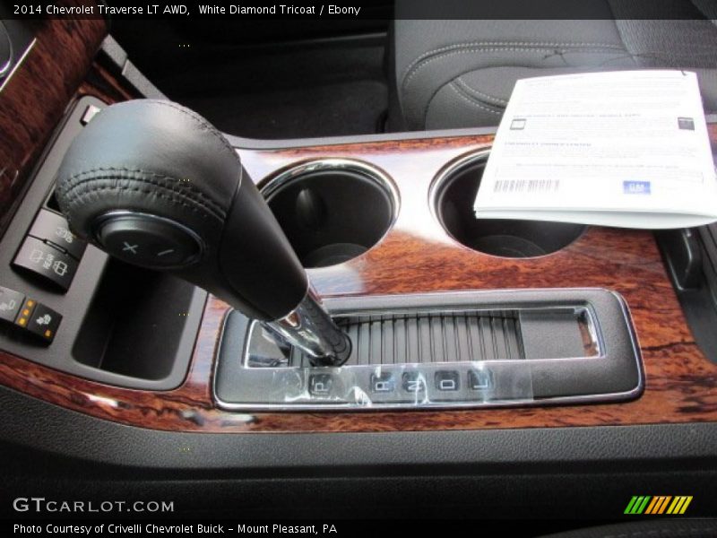 White Diamond Tricoat / Ebony 2014 Chevrolet Traverse LT AWD