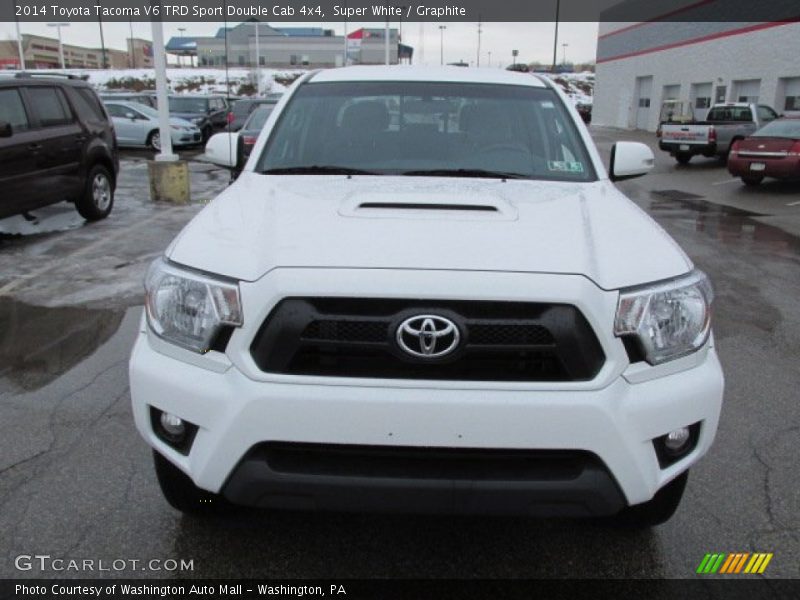 Super White / Graphite 2014 Toyota Tacoma V6 TRD Sport Double Cab 4x4