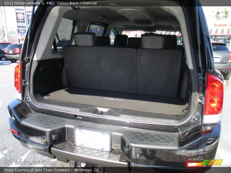 Galaxy Black / Charcoal 2011 Nissan Armada SL 4WD