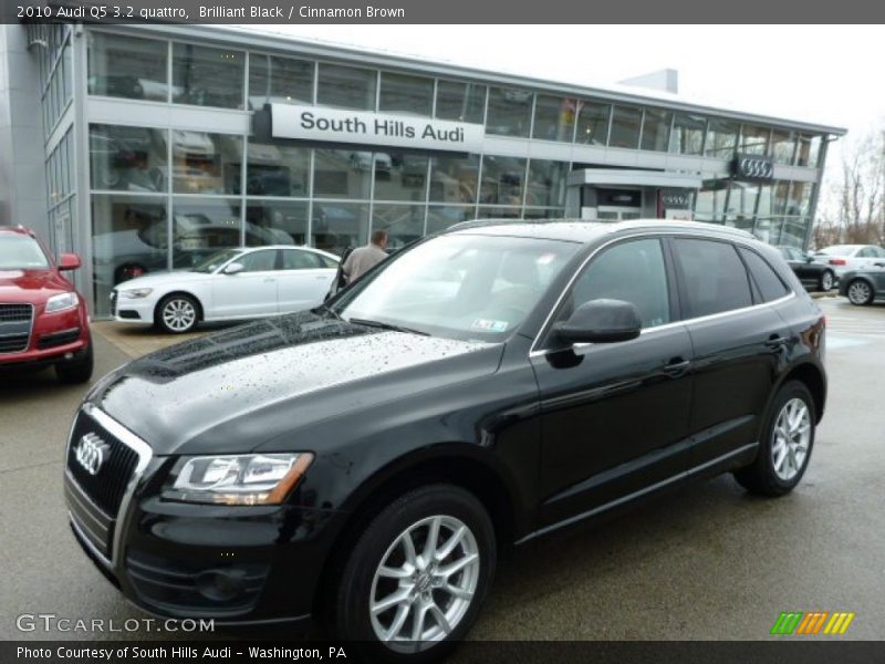 Brilliant Black / Cinnamon Brown 2010 Audi Q5 3.2 quattro