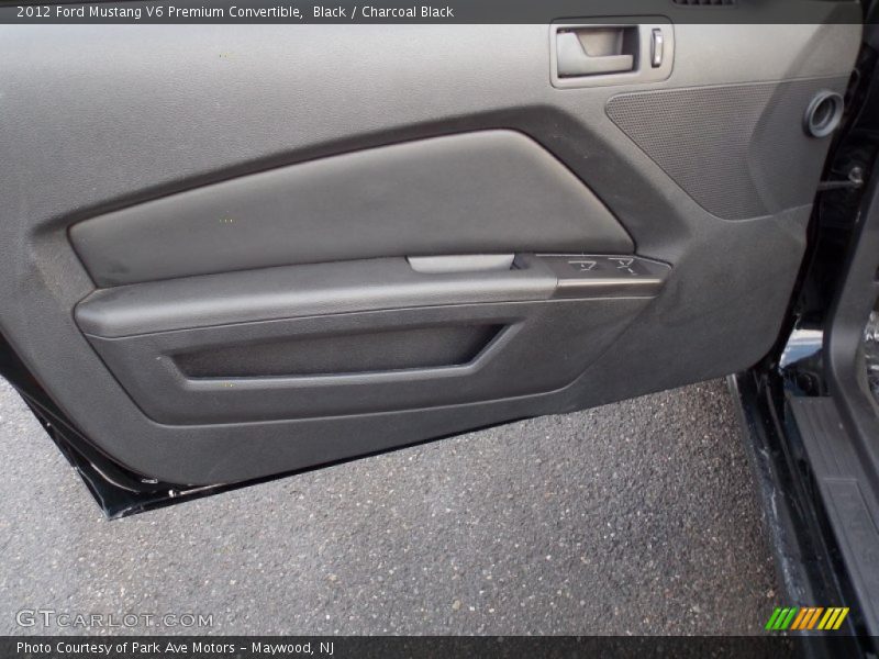 Black / Charcoal Black 2012 Ford Mustang V6 Premium Convertible