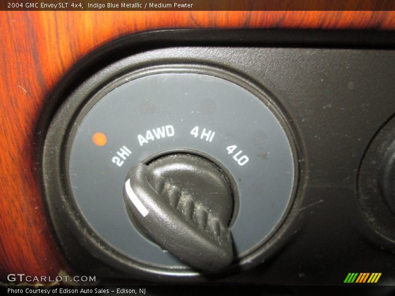 Indigo Blue Metallic / Medium Pewter 2004 GMC Envoy SLT 4x4