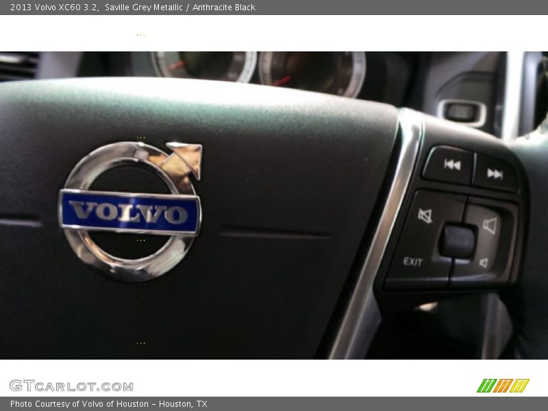 Saville Grey Metallic / Anthracite Black 2013 Volvo XC60 3.2
