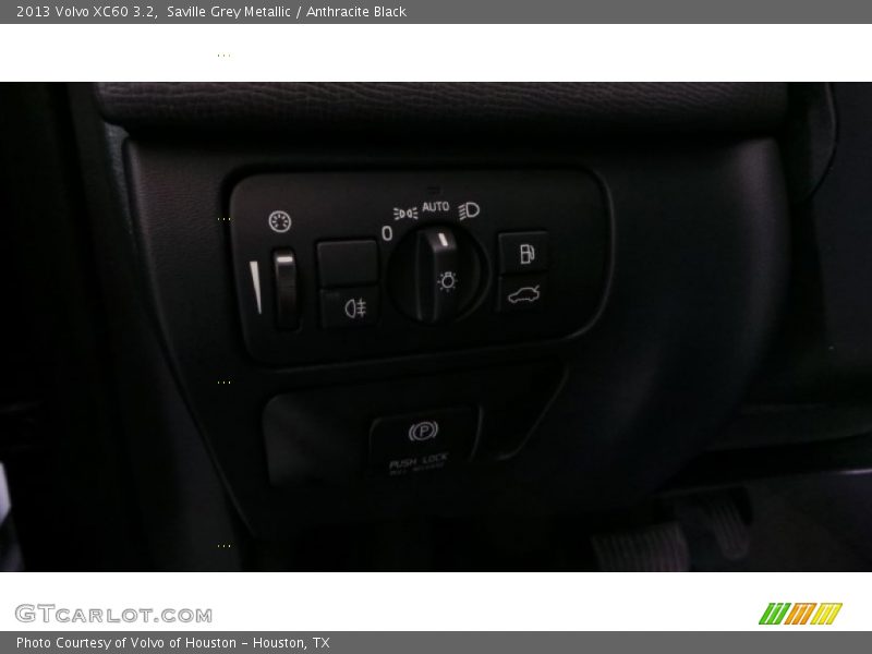 Saville Grey Metallic / Anthracite Black 2013 Volvo XC60 3.2
