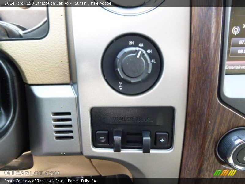 Sunset / Pale Adobe 2014 Ford F150 Lariat SuperCab 4x4