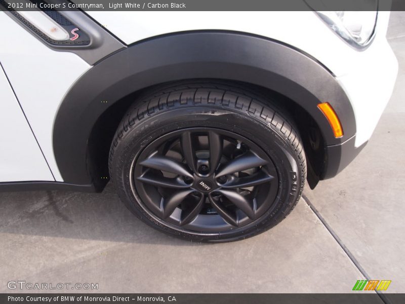 Light White / Carbon Black 2012 Mini Cooper S Countryman