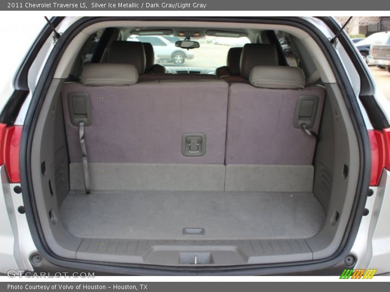 Silver Ice Metallic / Dark Gray/Light Gray 2011 Chevrolet Traverse LS