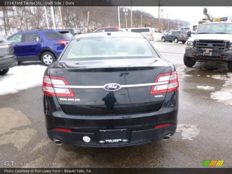 Dark Side / Dune 2014 Ford Taurus SEL