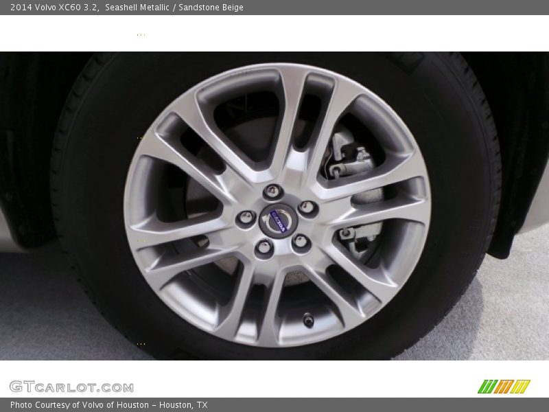 Seashell Metallic / Sandstone Beige 2014 Volvo XC60 3.2