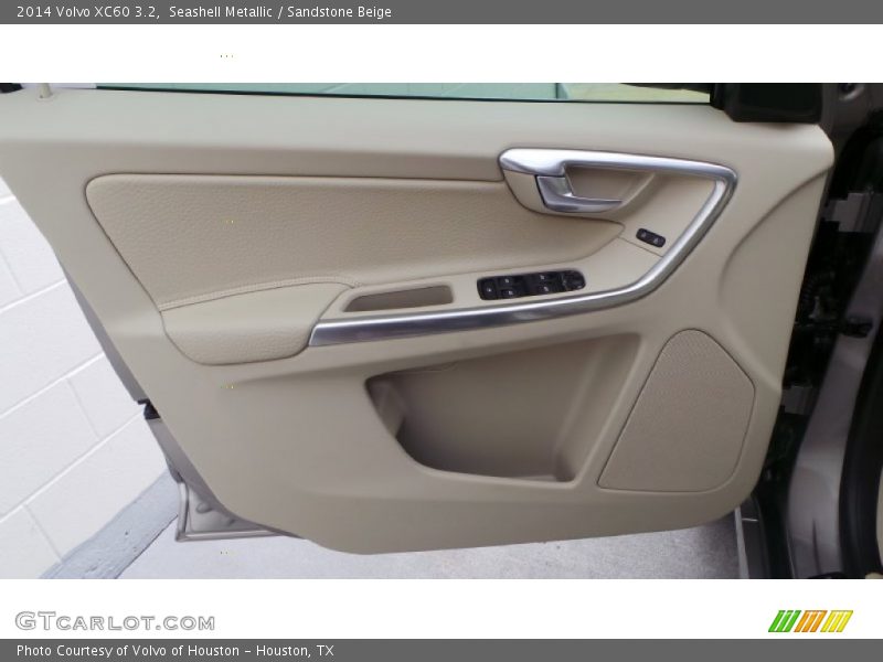 Seashell Metallic / Sandstone Beige 2014 Volvo XC60 3.2