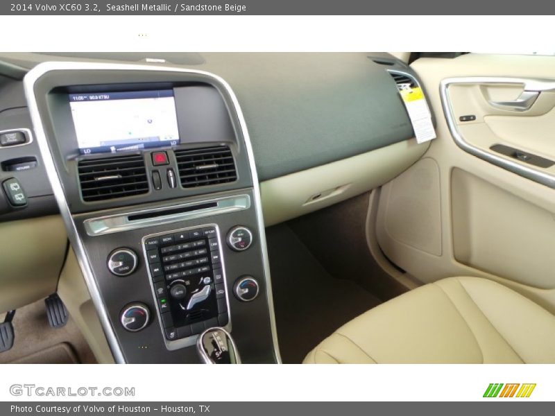Seashell Metallic / Sandstone Beige 2014 Volvo XC60 3.2