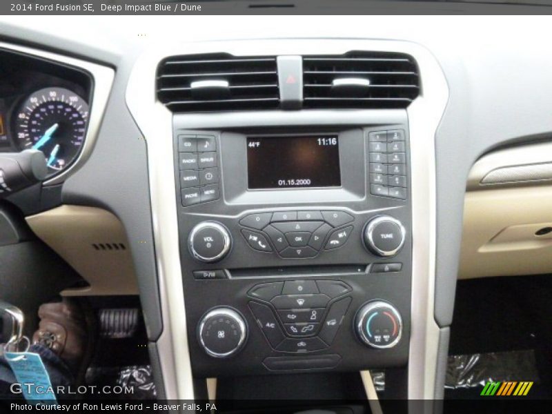 Deep Impact Blue / Dune 2014 Ford Fusion SE