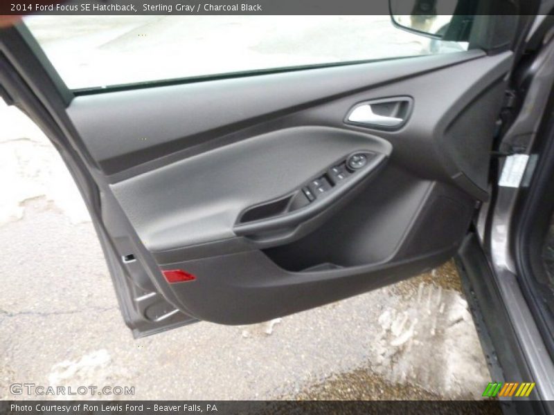 Sterling Gray / Charcoal Black 2014 Ford Focus SE Hatchback