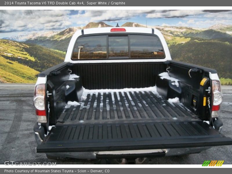 Super White / Graphite 2014 Toyota Tacoma V6 TRD Double Cab 4x4