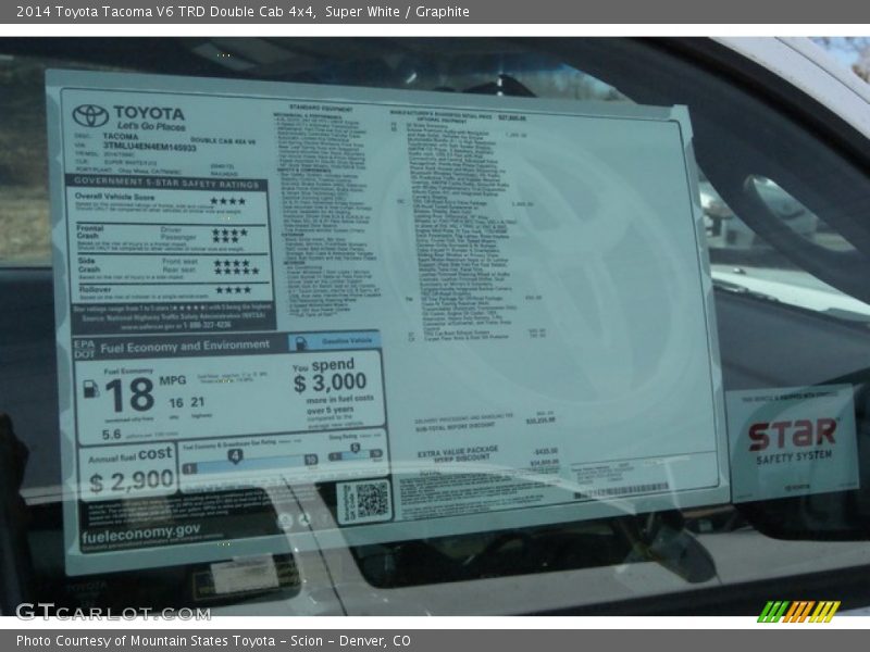 Super White / Graphite 2014 Toyota Tacoma V6 TRD Double Cab 4x4