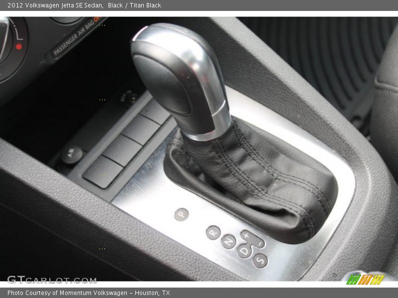 Black / Titan Black 2012 Volkswagen Jetta SE Sedan