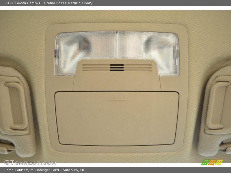 Creme Brulee Metallic / Ivory 2014 Toyota Camry L
