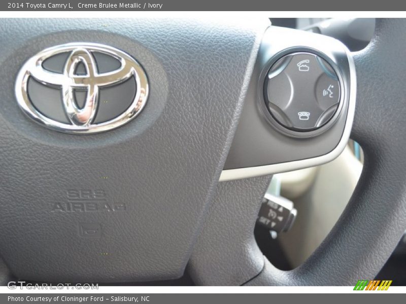 Creme Brulee Metallic / Ivory 2014 Toyota Camry L