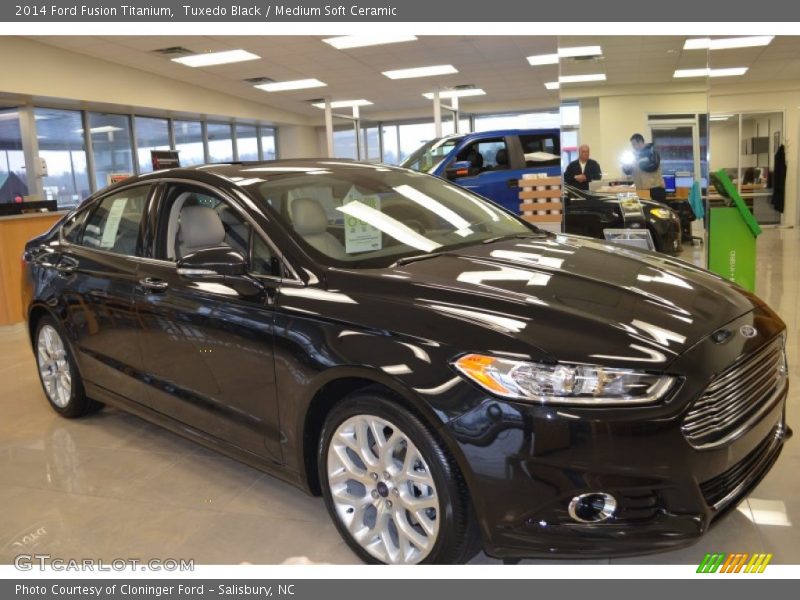 Tuxedo Black / Medium Soft Ceramic 2014 Ford Fusion Titanium