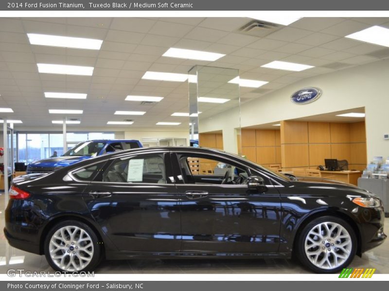 Tuxedo Black / Medium Soft Ceramic 2014 Ford Fusion Titanium