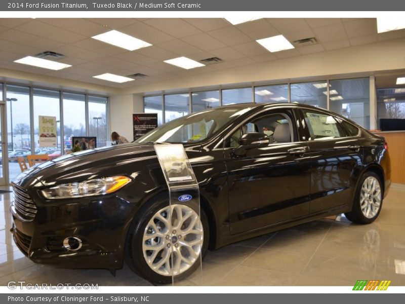 Tuxedo Black / Medium Soft Ceramic 2014 Ford Fusion Titanium