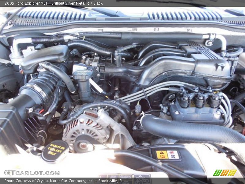 Brilliant Silver Metallic / Black 2009 Ford Explorer XLT