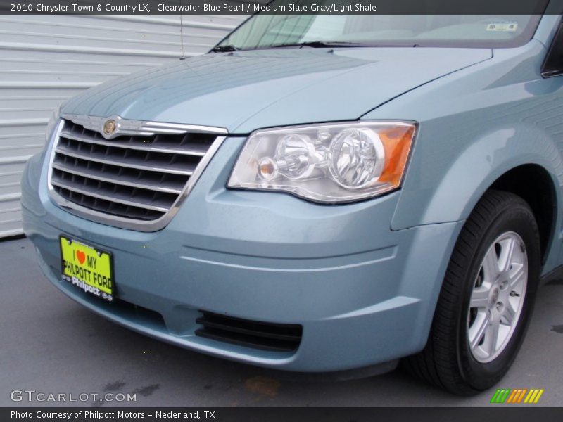 Clearwater Blue Pearl / Medium Slate Gray/Light Shale 2010 Chrysler Town & Country LX