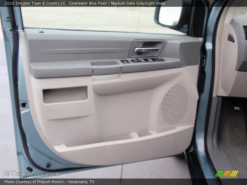 Clearwater Blue Pearl / Medium Slate Gray/Light Shale 2010 Chrysler Town & Country LX