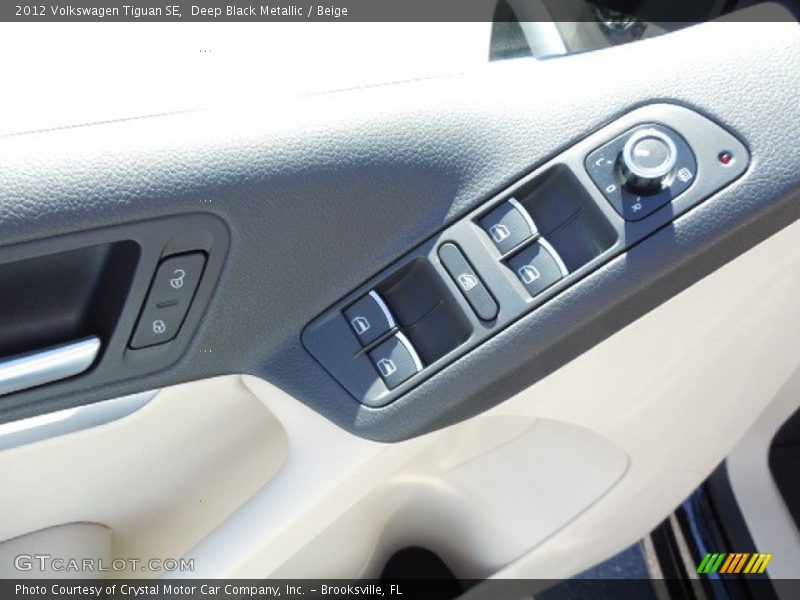 Deep Black Metallic / Beige 2012 Volkswagen Tiguan SE