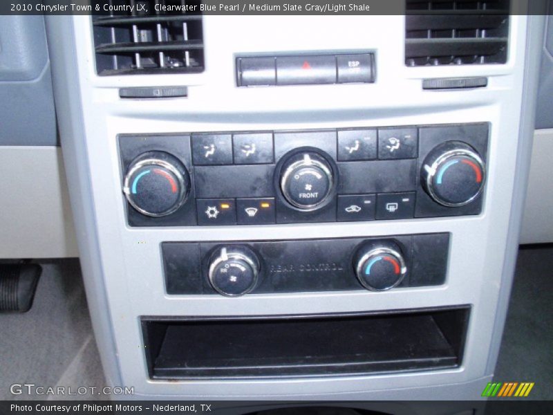 Clearwater Blue Pearl / Medium Slate Gray/Light Shale 2010 Chrysler Town & Country LX