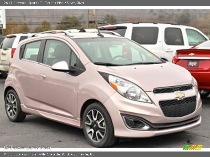 Techno Pink / Silver/Silver 2013 Chevrolet Spark LT
