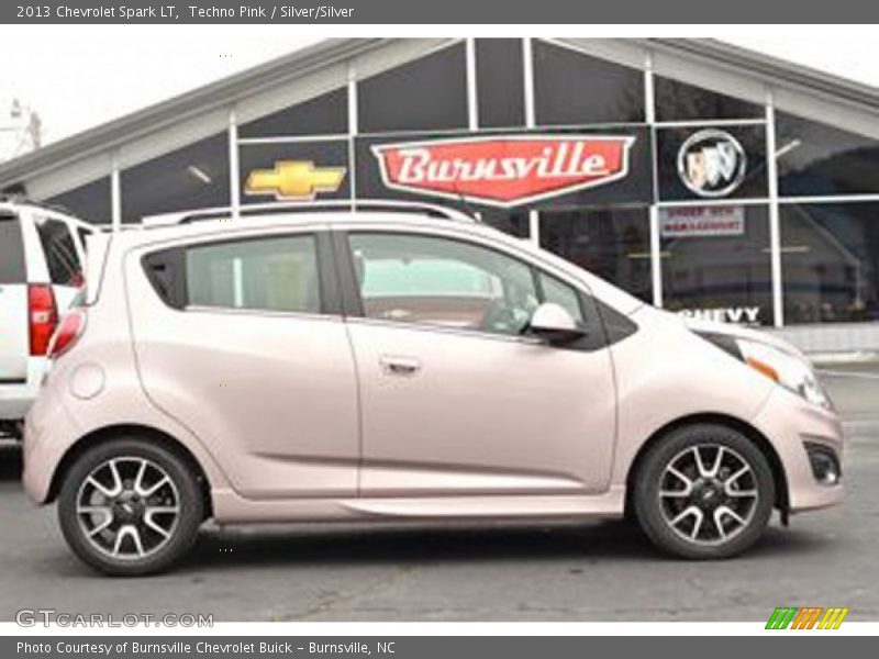 Techno Pink / Silver/Silver 2013 Chevrolet Spark LT