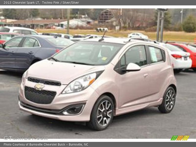 Techno Pink / Silver/Silver 2013 Chevrolet Spark LT