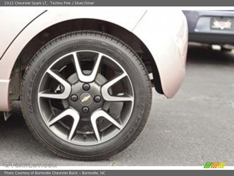 Techno Pink / Silver/Silver 2013 Chevrolet Spark LT