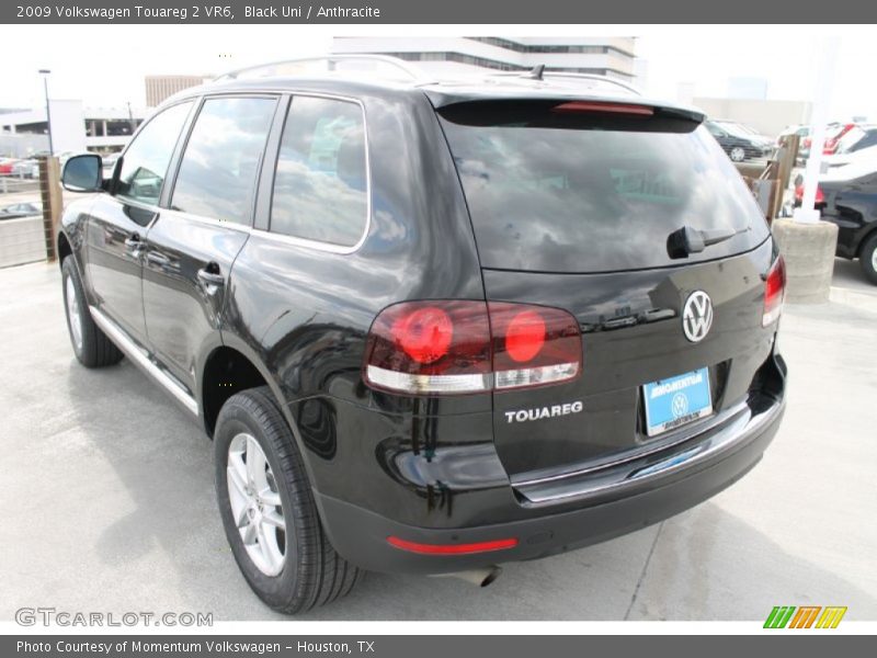 Black Uni / Anthracite 2009 Volkswagen Touareg 2 VR6