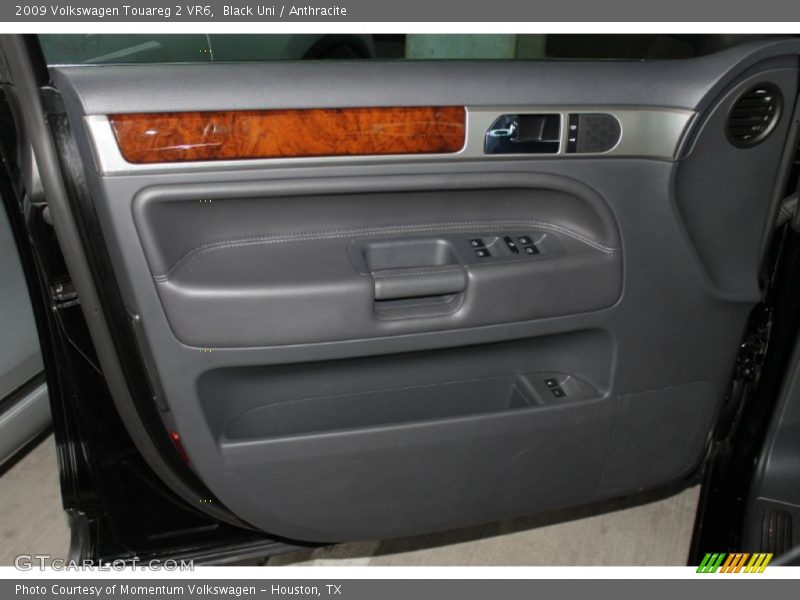 Black Uni / Anthracite 2009 Volkswagen Touareg 2 VR6