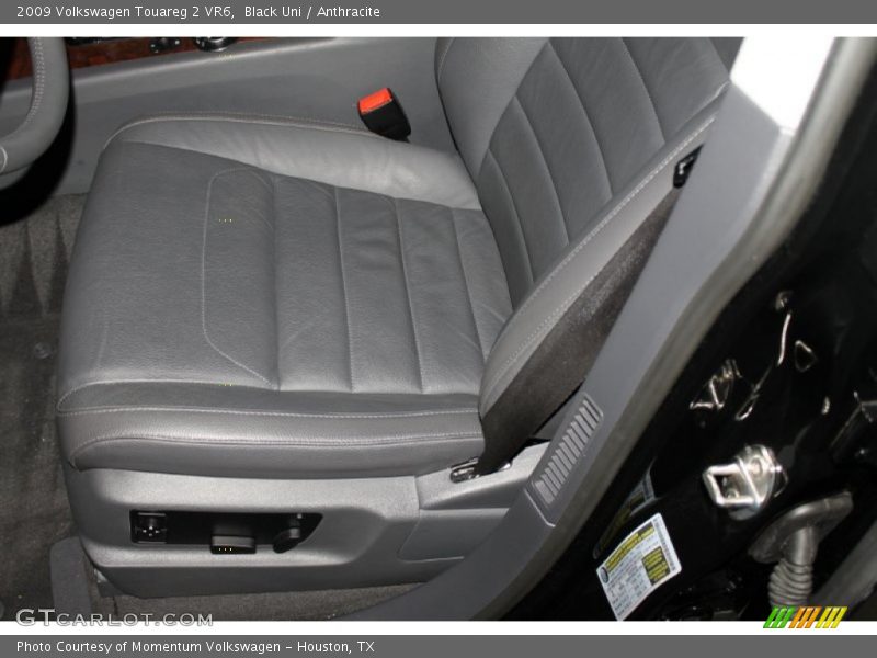 Black Uni / Anthracite 2009 Volkswagen Touareg 2 VR6