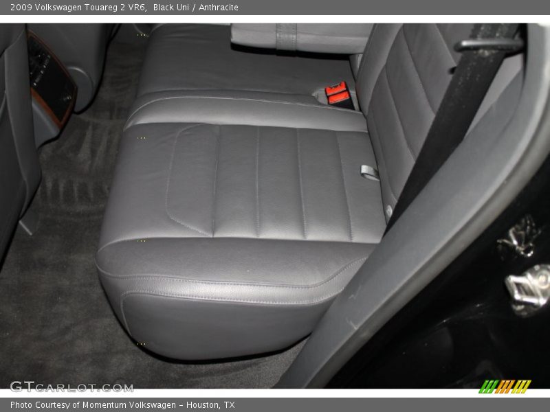 Black Uni / Anthracite 2009 Volkswagen Touareg 2 VR6