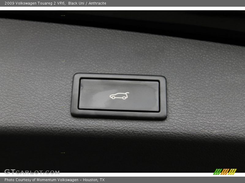 Black Uni / Anthracite 2009 Volkswagen Touareg 2 VR6
